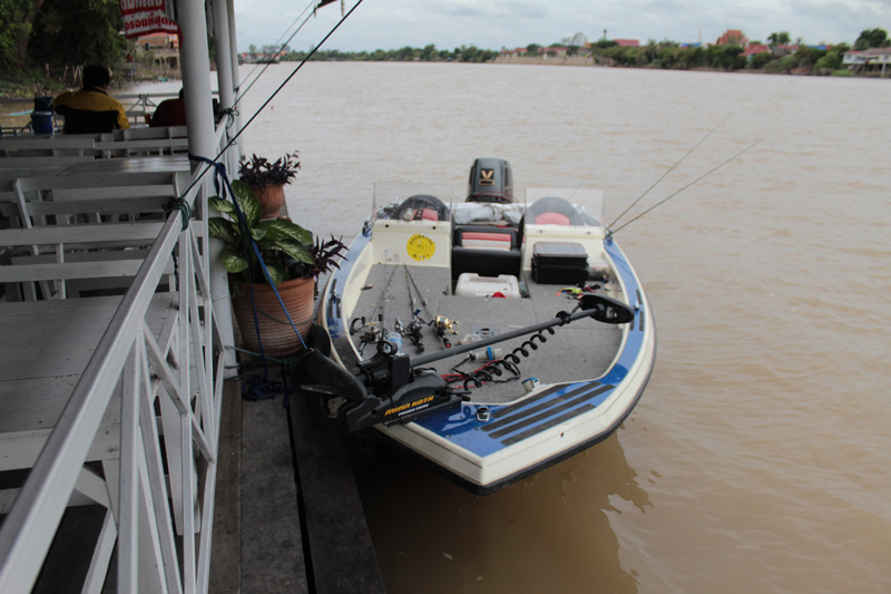 เรือก็ดี อุปกรณ์เทพ   ขาดอย่างเดียวคือปลา :laughing: :laughing: :grin: :grin: :grin: :grin: :grin: