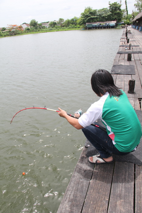 ท่านั่งขี้  :grin: :grin: