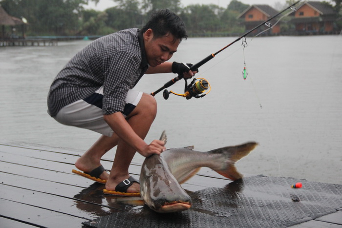 ถีบถ่ายรีบปล่อย   :laughing: :laughing: