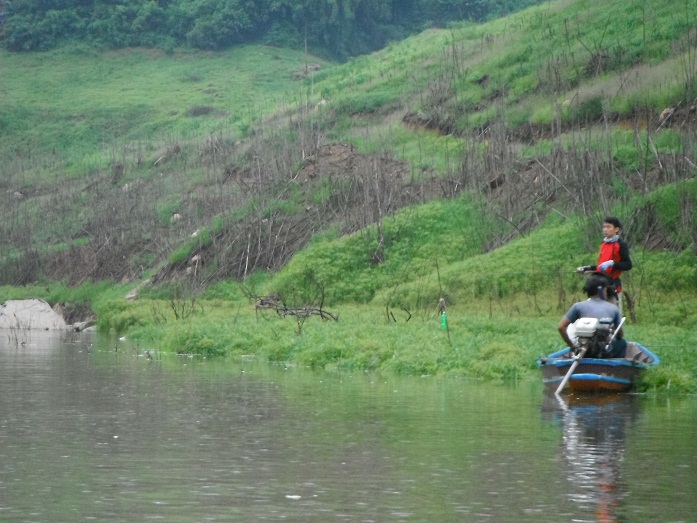 
เรืออีกลำที่ออกมาก่อนหน้าผมครับ  :grin: :grin: :grin: :grin: :grin: