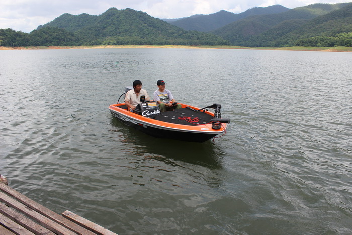 

ลองเรียบร้อย สรุป วิ่งอยู่ที่ 55 km ครับ ก็พอได้ 40 HP

 :laughing: :laughing: :laughing: :lau