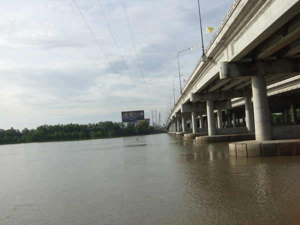 ท้าสะอ้านที่นี่ไม่เคยเงียบครับมีอะไรให้ค้นหาอีกมากมายครับ