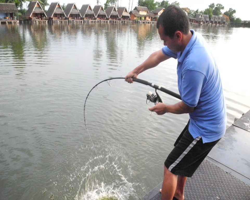  :cheer: :cheer: :cheer: :cheer: :cheer: :cheer: :cheer:
Carpenter one hundred PE 6-10กับDaiwa Salt