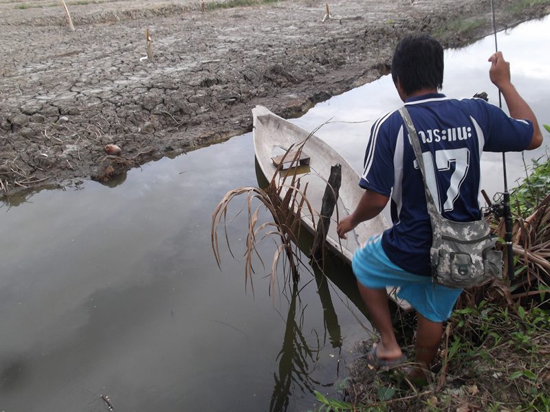                            หมายนี้ ค่อนข้างจะกว้างสักหน่อย....เจ้าของเลยให้เรายืมเรือเพื่อข้ามฟาก...