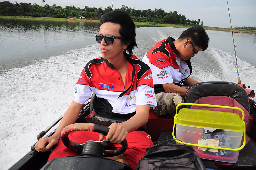 ไมสนแล่ะไปต้นน้ำดีกว่า....ลุย ๆ ๆ ๆ ๆ :grin: :grin: :grin:
