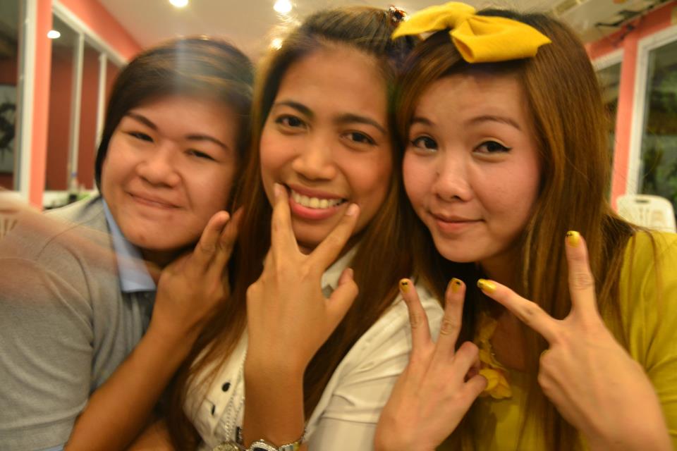 สาวๆขอบ่าง :love: :love: :love: :love: