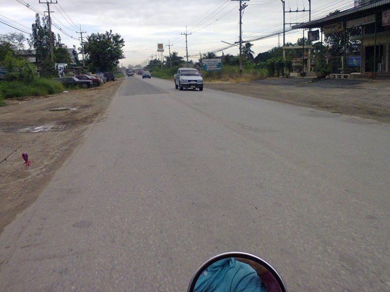 เดินทางครับ...
 :cool: