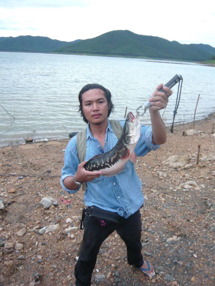 นี้หล่อเลยครับ  (ยืมเขามาหล่อ555)