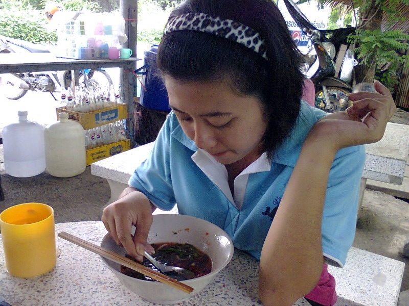 ...พักคับ  หิวมาก  มันไม่ฟังใครเลยคับ...
 :sick: