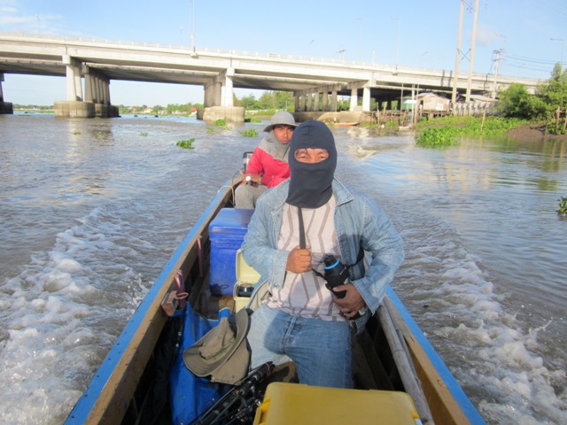 สวัสดีเพื่อนมาชิกทุกท่านครับ....น้องกุ้งบางปะกง  วันนี้ไต๋ไก่นำเทียว..ลงเรือสายเกีอบแปดโมง อากาศร้อน