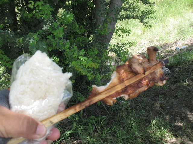 ง่าย.............เหนียวไก่ย่าง+ข้าหลาม :umh: :umh: :cheer: :cheer: :cheer: