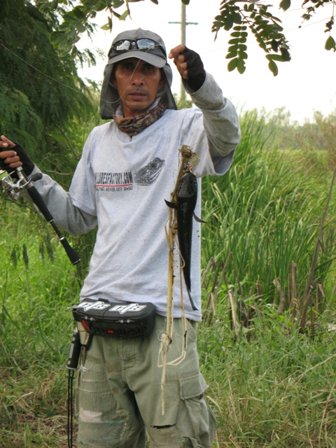 16.45น.................เฮ้ยน้าไปเหอะบ้าไปแล้วตั้งแต่เที่ยงครึ่งนี่จะ ห้าโมงแล้ว :grin: :grin:



