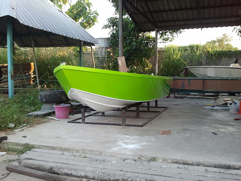 ตั้งแต่ทำเรือโมลนี้มาผมคิดถึงลำนี้มากที่สุด...ตอนนี้ไปอยู่สกลนครแล้วครับ :cheer: