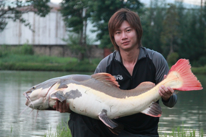 ไซร์นี้ ชุดตีเหยื่อปลอมสายหมดสปูนแน่นอนครับ :grin: :smile: