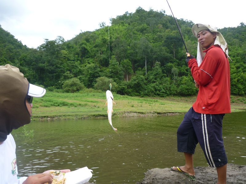 อ่ะพี่ท็อปดูซะ  :laughing: :laughing: :laughing: :laughing: :laughing: :laughing: