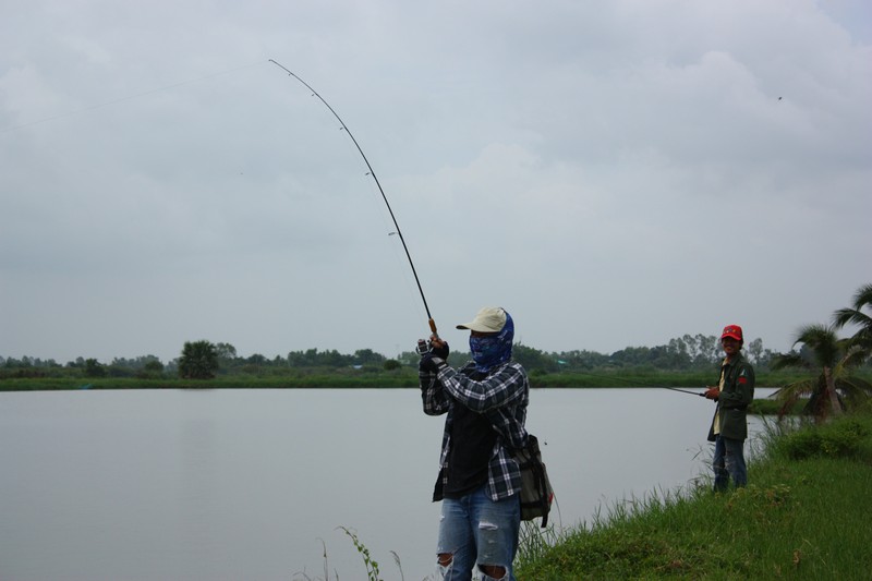 [q][i]อ้างถึง: atis14 posted: 06-08-2555, 08:15:24[/i]

+++1
ติดตามชมผลงานครับ น้าballycb3
 :lov