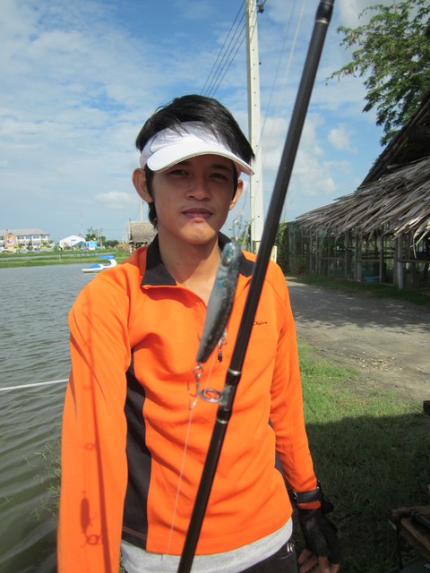  [b]โชเหย่อในการดวนกับเขาบ้าง แต่ไหง เหยื่อไม่ชัดละนั้น[/b]

 :grin: :grin: :laughing: :wall: :wal