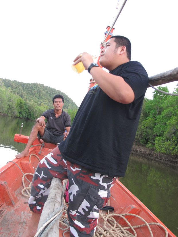 มันหวานมากเลยครับพี่อั๋น........................ :laughing: :laughing: :laughing:







 :t