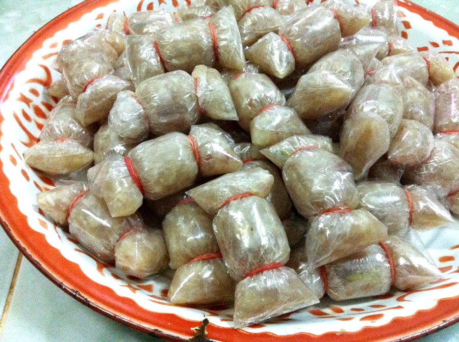 [q] +ไปจักดอก  เป็นตาแซบแท้น้อสมปลาโด    ส่งมาทางนี้จักมัดแนเด้ออ้าย  [/q]
สวัสดีครับน้า  chaet จัด