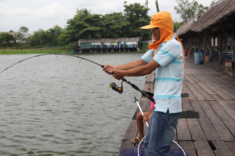 น้ามด จะทำแต้มทิ้งอีกแล้ว
 :smile: :smile: :smile: