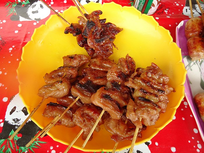 หมูปิ้ง..เยี่ยมไปเลย  :umh: :umh: :umh:
