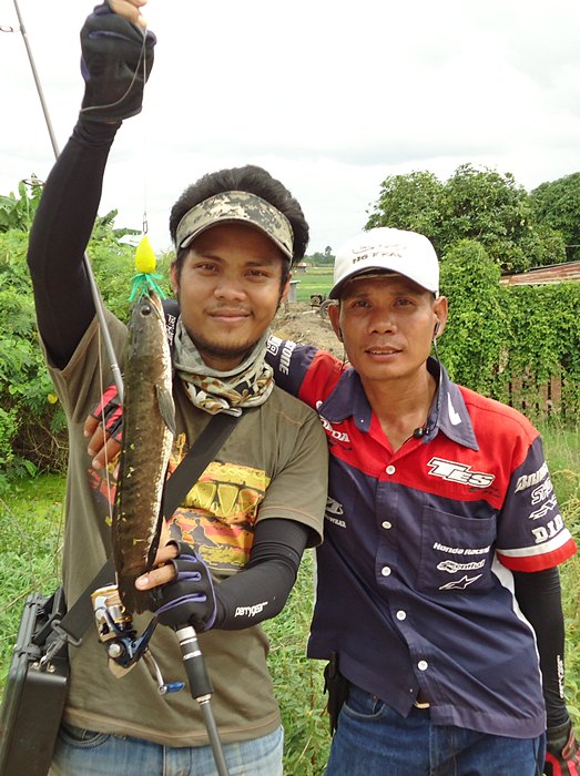 ชักภาพคู่ กับ อาจารย์ ซักหน่อย ครับผม !!!  :grin: :grin: :grin:

 :cheer: :cheer: :cheer: :cheer: 