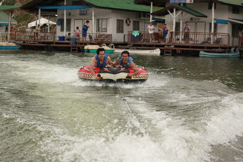 น้าฮอง  น้าอู๊ด   เอาก่อนเลย  โดนัด  :smile: