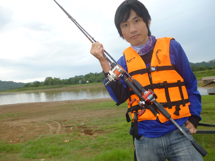 อาวุธ วันนี้ เป็น daiwa SW103L กับ ryoga 1010HL