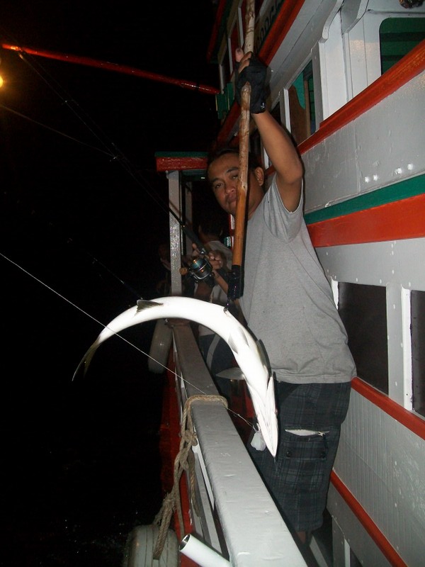 ปลาสากครับ  :love: :grin: