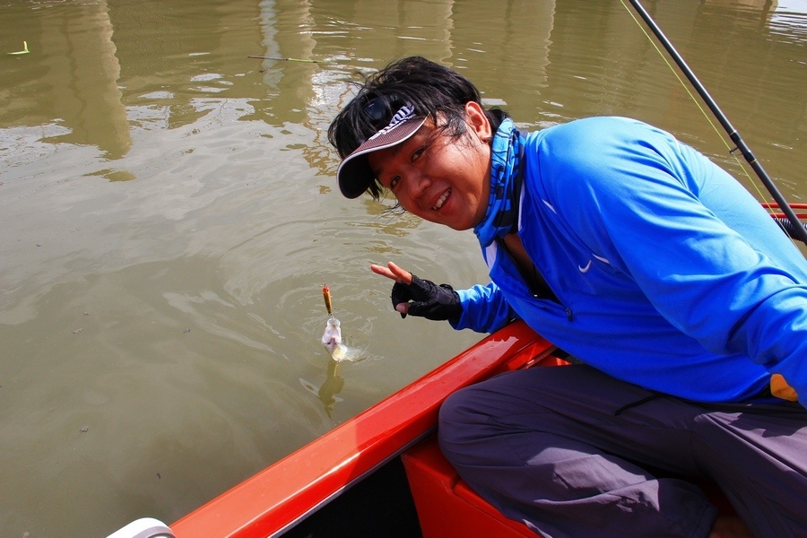 2 แล้วนะวุ้ยไก่  :laughing: :laughing: :laughing: