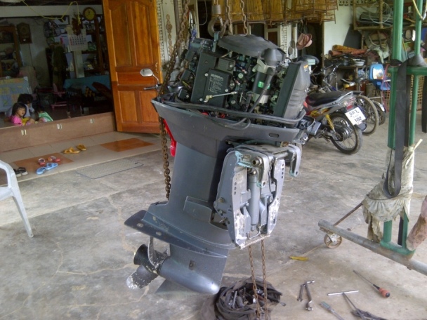 นี่คับขุมกำลัง YAMAHA 70hp คับ :love: