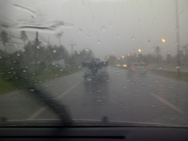 กำลังมันฝนดันตกคับ เลยต้องลากกลับบ้าน กลับกันนะที่รักอิอิอิ :love: :love: