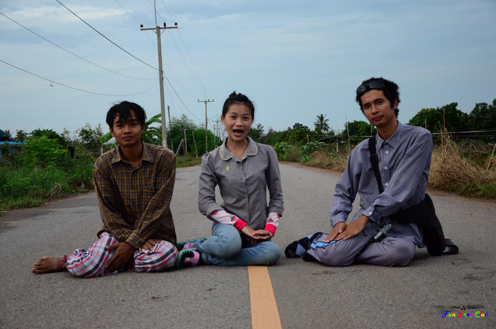  :cool: :cool: :cool: [b]ตามชม  ทริบตกปลาช่อนหมายเดิม  กันต่อเลย  ออกกันแต่เช้า ของวันอาทิตย์ 19-8-5
