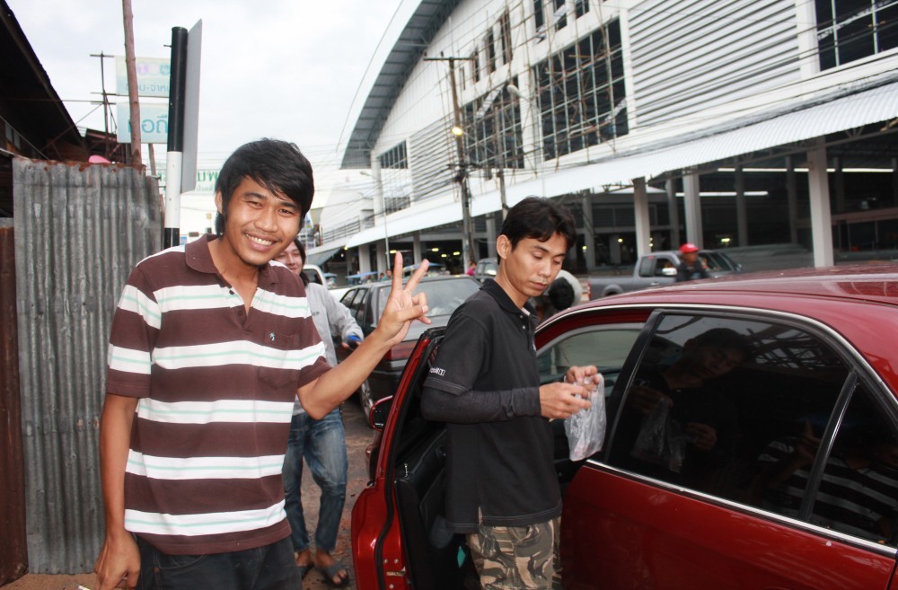 แล้วน้องหนุ่มก็มาครับ :smile:
