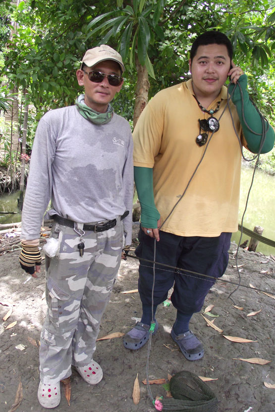 นี่ครับ อ.อภิชัย เป็นอ.Texas  โน๊ตถ่ยหน่อยพี่ขอบคุณครับ


 :prost: :prost: :prost: :prost: :prost