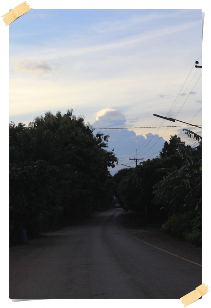 
   :grin:  [b]  เดินทางกลับบ้านไป start เมนูจานเด็ด [/b]  :grin: