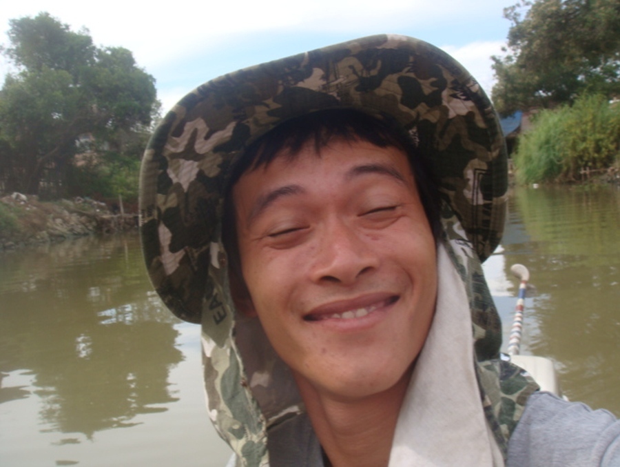 หน้าตาแบบนี้รับประกันความฮาครับ :grin: