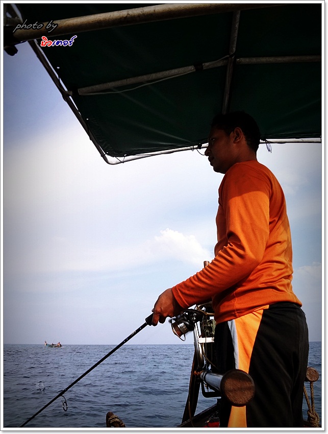 [q]อ้างถึง: ตังเก posted: 17-08-2555, 21:48:59

มีเบอร์โทไต๋เรือบ้างป่าวคับ จะไปลองดูบ้าง ตกแต่ป่า