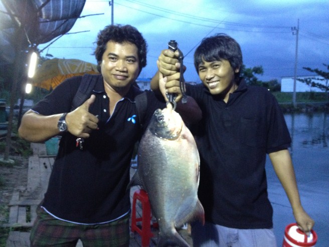 ขอแจมกันอีกภาพ
