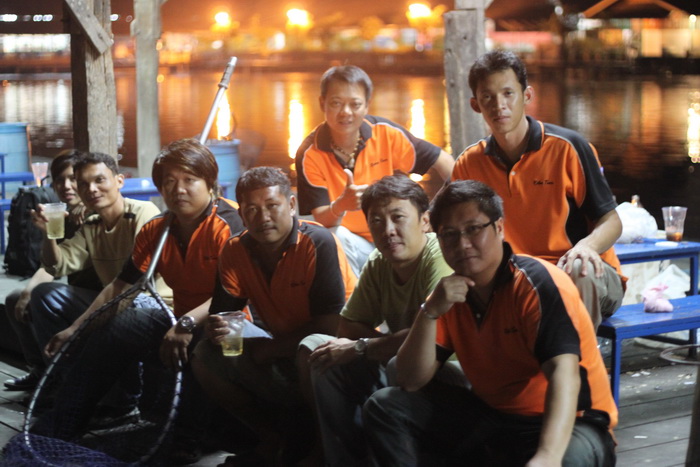 สุดยอดทีม....ครับหนาแน่นมากๆ....คิดถึงทุกท่านครับ.....แล้วเจอกันครับผม.... :prost: :heart: :heart: :