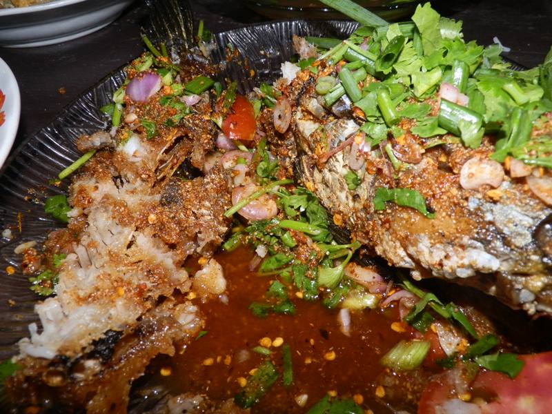 อร่อยม๊ากครับ อ่อลืมมีต้มยำปลาคังด้วย :grin: :grin: