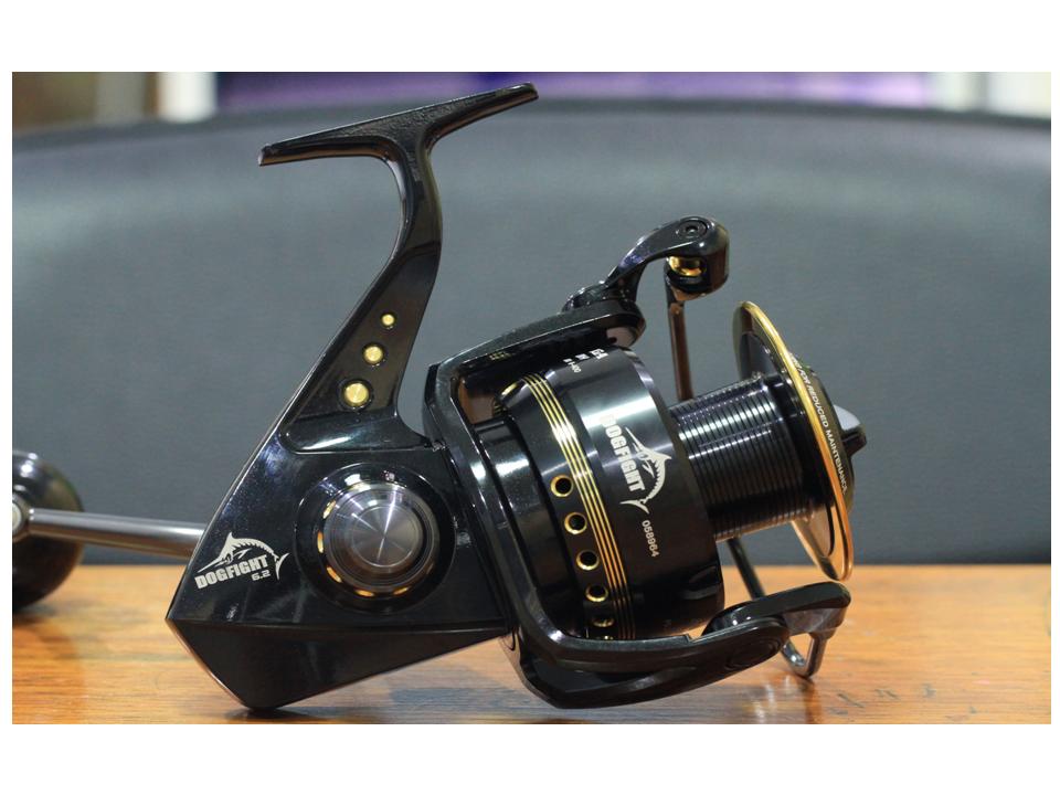 ขออนุญาตแนะนำนะครับ  รอกDaiwa Saltiga  Dogfight เป็นรอกที่มีขนาดใหญ่ที่สุดในตระกูล รอกSpinning Salti