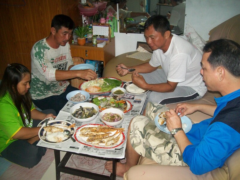 กินข้าวกันเลยครับ 

ลาด้วยภาพนี้เลยนะครับ

ขอบคุณน้าๆทุกท่านที่ตามชมกันนะครับ ขอบคุณครับ  :love: