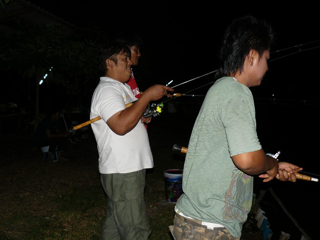 สู้ๆ ครับ พี่เบี้ยว ร้านกายฟิชชิ่ง :love: :cheer: :cheer: :cheer: :cheer: :cheer: