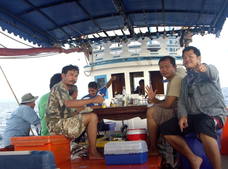 ประชุมลับสุดยอด :cool: :cool: :cool: :cool: :cool: