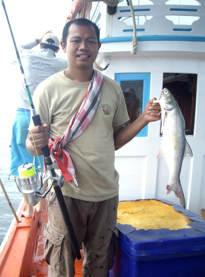 ตัวนี้กุเลาหางฉลาม... :ohh: :ohh: :ohh: :ohh: :ohh: