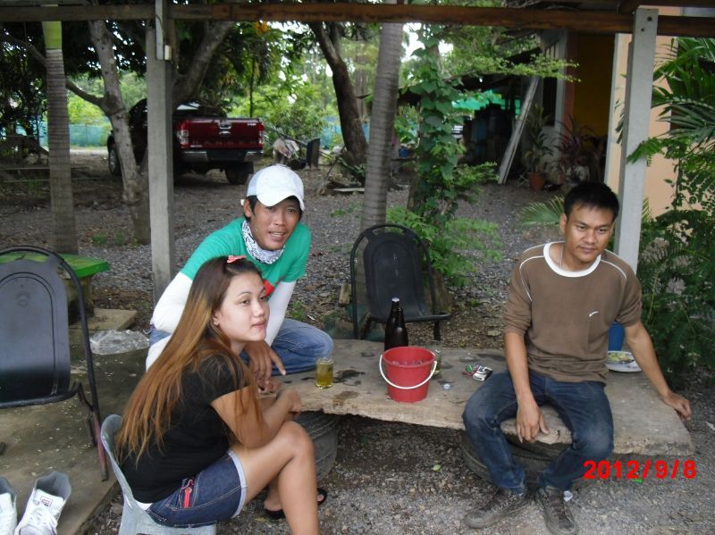 คุณเพรชบอกจิ๊บๆพี่เล็กน้อยครับ :cool: :cool: :cool: :cool: :cool: :cool: