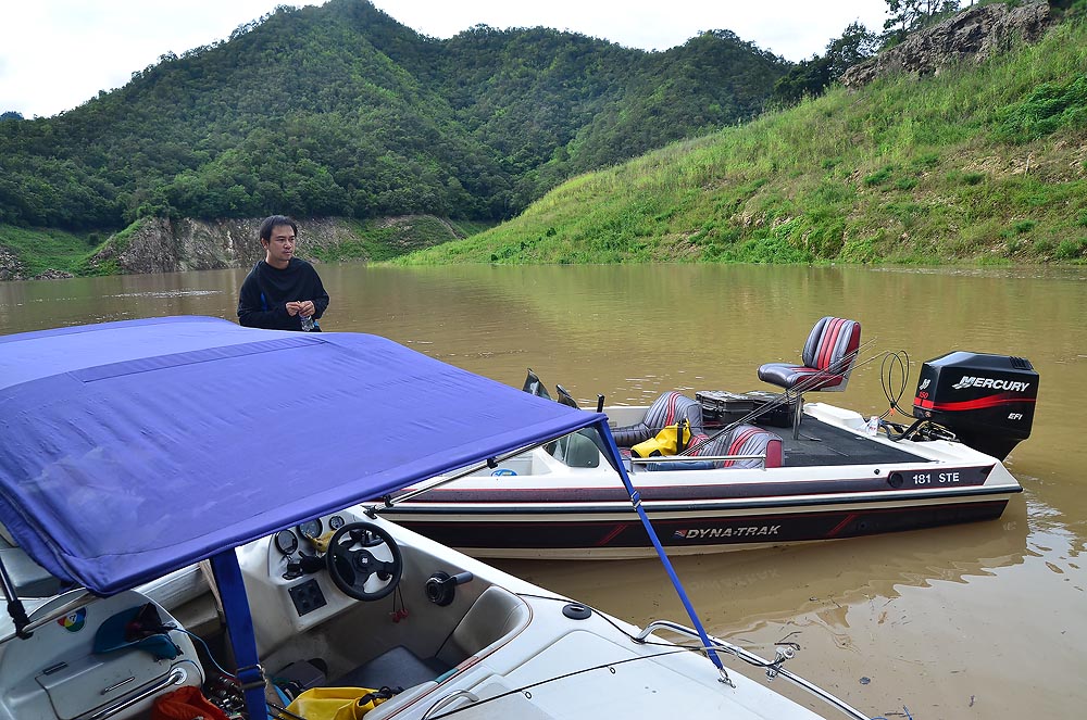 BassBoatอีกสักลำมั๊ยครับพี่ปิยะ :grin: