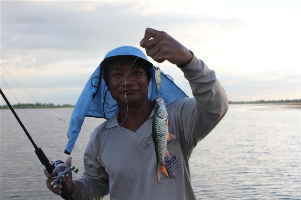 ปลานิตก้อได้ขึ้นมาอีกตัวคราบ.....กระสูบขีด

 :smile: :smile: :smile: :smile: :smile: