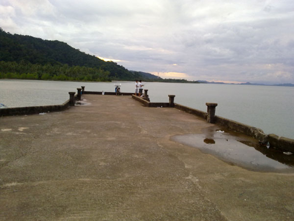 ปลายสะพานธารมะยม เกาะช้าง